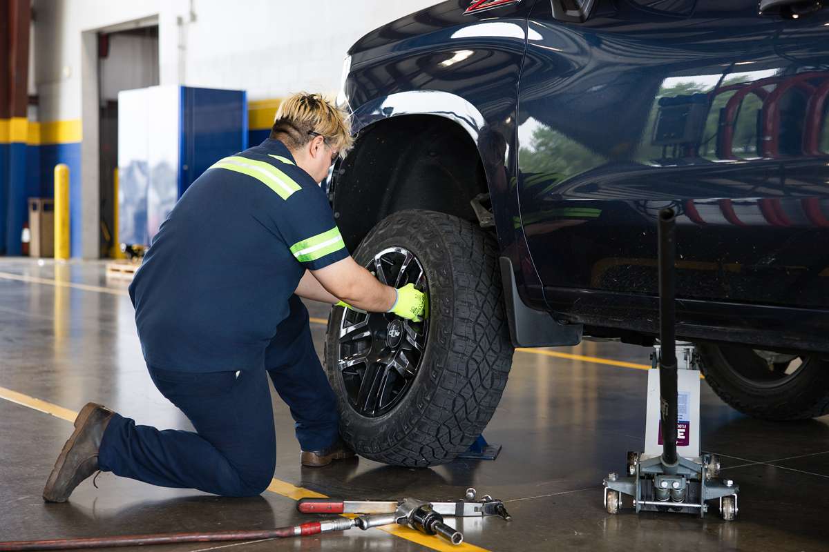 texas commercial tire, how is a tire installed?